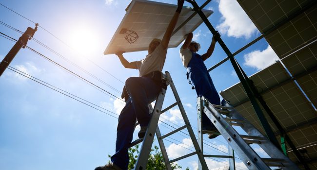 Installing of stand-alone solar photo voltaic panel system